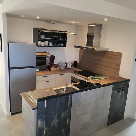 Appartamento Marina And Maquis, 3 Rental, Brand New